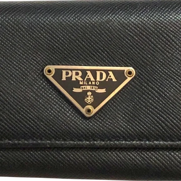 Prada Logo Black Silver Plaque Tri-Fold Key Case Key Unisex Logo Luxury HP - Picture 3 of 14